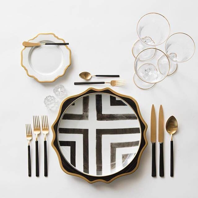 HERDMAR Комплект прибори за хранене “VINTAGE“- 36 части- златни с черна дръжка – PVD покритие – мат