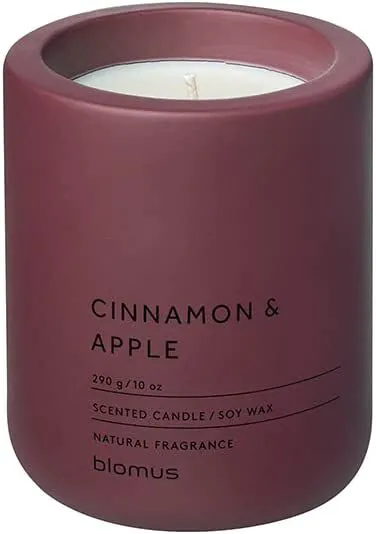 BLOMUS Ароматна свещ FRAGA размер L - аромат Cinnamon & Apple - цвят Port