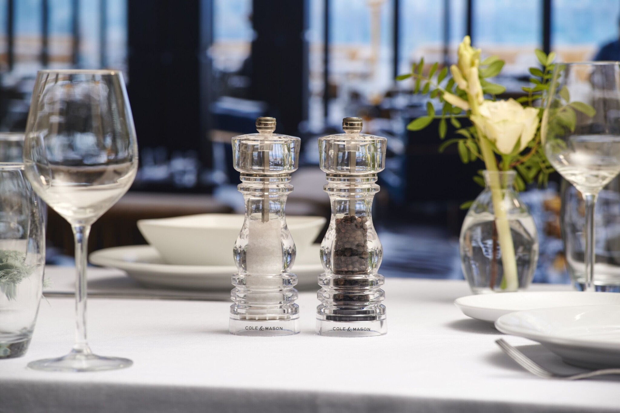 COLE & MASON Комплект мелнички за сол и пипер “LONDON“ – 18 см. – прозрачни