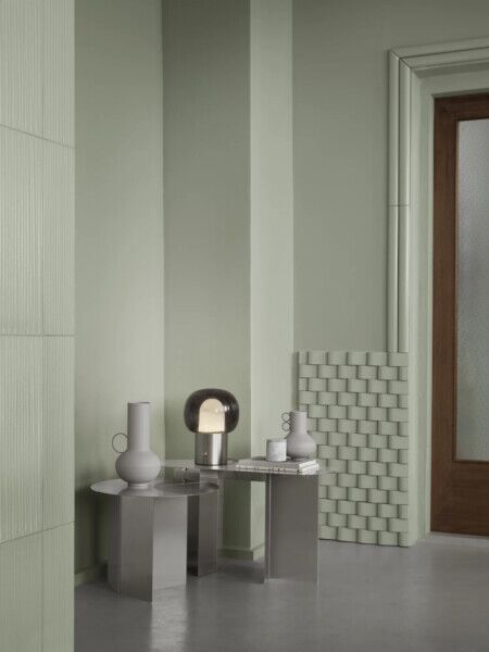 BLOMUS Ароматна свещ FRABLI размер L – цвят Sharkskin – аромат Tonga