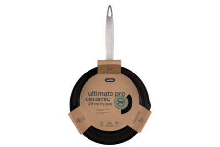 <p><strong>“ZYLISS COOK ULTIMATE PRO CERAMIC“ - Индукционен тиган с керамично покритие - Ø 28 см.</strong><br /><strong>• Материал:</strong> рециклиран кован алуминий<br /><strong>• Покритие:</strong> Керамично покритие <strong>XERADUR5 NON-STICK<br /></strong><strong>• <span style="color: #ff0000;">100 % без PFOA</span> (перфлуороктанова киселина)<br /></strong><strong>• <span style="color: #ff0000;">100% без PTFE</span> (политетрафлуоретилен)<br /><strong>• <span style="color: #ff0000;">100% без PFAS</span> (полифлоурирани алкилни вещества)</strong><br /></strong><strong>• <span style="color: #ff0000;">100 % БЕЗ ТОКСИНИ</span><br />• Диаметър:</strong> Ø 28 см.<br /><strong>• Височина:</strong> 6,7 см.<br /><strong>• Дължина (вкл дръжката):</strong> 49,6 см.<br /><strong>• Подходящ за фурна до 220°С</strong><br /><strong>• Подходящ за миене в съдомиялна машина</strong>, <strong>но се препоръчва миене на ръка<br /></strong><strong>Производител: ZYLISS / Швейцария<br /></strong><strong>Подходящ за: </strong></p>
<p><img src="{{media url="/file_12.jpg"}}" alt="" width="250" /></p><br />Марка: ZYLISS <br />Модел: ZYLISS 980276<br />Доставка: 2-4 работни дни<br />Гаранция: 2 години