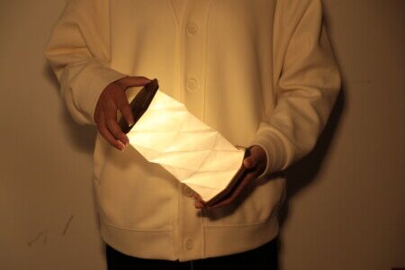 GINGKO Сгъваема смарт лампа “Twist Hexagon“ – орех