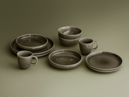 20 части -  цвят сив (Pewter)