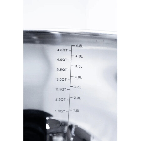 <p><strong>Nerthus Сет стоманени купи за готвене с дръжки</strong><br /><span><strong>• Тегло: </strong>1,260 кг.<br /><strong><strong>• </strong>Размери на опаковката: </strong>24,5 х 24,5 х 28 см.<br /><strong><strong>• </strong>Материал:</strong> неръждаема стомана, силикон<br /><strong><strong>• </strong>Неплъзгаща се основа<br /><strong><strong>• </strong>Подходящи за съдомиялна машина<br />• Комплектът съдържа:<br />  - 1 бр. купа - 4,5 л.<br />  <strong>- 1 бр. купа - 2,5 л.</strong><br />  <strong>- 1 бр. купа - 1 л.<br /></strong></strong></strong></span><strong>Производител: Vin Bouquet, Испания</strong></p><br />Марка: Vin Bouquet <br />Модел: VB FIH 1380<br />Доставка: 2-4 работни дни<br />Гаранция: 2 години