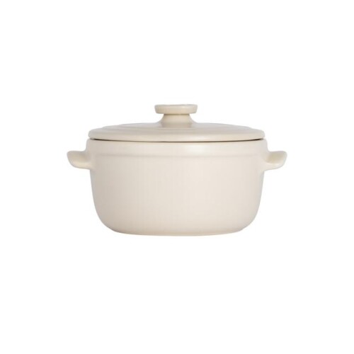 <p><span style="color: #000000;"><strong>EMILE HENRY Керамично гювече “SOLO“ </strong></span><br /><span style="color: #000000;">• <strong>Ръчно изработено от 100% естествени материали<br />• Устойчиво на температури: </strong>- 20º С до + 270º С<strong><br />• Равномерно разпределение на топлината<br />• Задържа топлината на ястието по-дълго от обикновените съдове<br />• Висока устойчивост на надраскване <br /></strong>• </span><strong><span style="color: #000000;">Материал:</span>  <span style="color: #ff0000;">HR® Ceramic (High Resistance) <span style="color: #000000;">/ </span></span></strong><span style="color: #ff0000;"><span style="color: #000000;">Високо устойчива керамика</span></span><strong><span style="color: #ff0000;"><span style="color: #000000;"> / </span><br /><span style="color: #000000;">• Без съдържание на олово, кадмий и никел</span><br /><span style="color: #000000;">• Размери: </span></span></strong><span style="color: #ff0000;"><span style="color: #000000;">17 х</span></span><span style="color: #ff0000;"><span style="color: #000000;"> 13,5</span></span><span style="color: #ff0000;"><span style="color: #000000;"> х 9,5</span></span><span style="color: #ff0000;"><span style="color: #000000;"> см</span></span><span style="color: #ff0000;"><br /></span><span style="color: #ff0000;"><span style="color: #000000;"><strong>• Максимална вместимост: </strong>0,65 литра<br /><strong>• Използваема вместимост:</strong> 0,6 литра<br /></span><span style="color: #000000;"><strong>• Тегло: </strong>0,69 кг</span><br /><span style="color: #000000;">• <strong>Цвят: </strong>опал</span><br /><span style="color: #000000;">• <strong>Подходящо за: </strong>фурна / микровълнова фурна / фризер / съдомиялна машина</span><br /><strong><span style="color: #000000;">Производител: EMILE HENRY / Франция</span></strong></span></p><br />Марка: Emile Henry <br />Модел: EH 8407-09<br />Доставка: 2-4 работни дни<br />Гаранция: 2 години