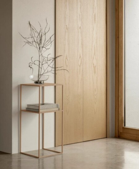 <p><strong>BLOMUS Стъклена ваза MIYABI, ниска<br /></strong><strong>• Размер:</strong> 23 х 23 х 10 см (ШхДхВ)<br /><strong>• Материал:</strong> ръчно издухано стъкло<br /><strong>• Не е подходяща за съдомиялна машина</strong><br /><strong>Производител: BLOMUS / Германия<br /><em>DESIGN: Kazushige Miyake</em></strong></p><br />Марка: BLOMUS <br />Модел: BLOMUS 64740<br />Доставка: 2-4 работни дни<br />Гаранция: 2 години