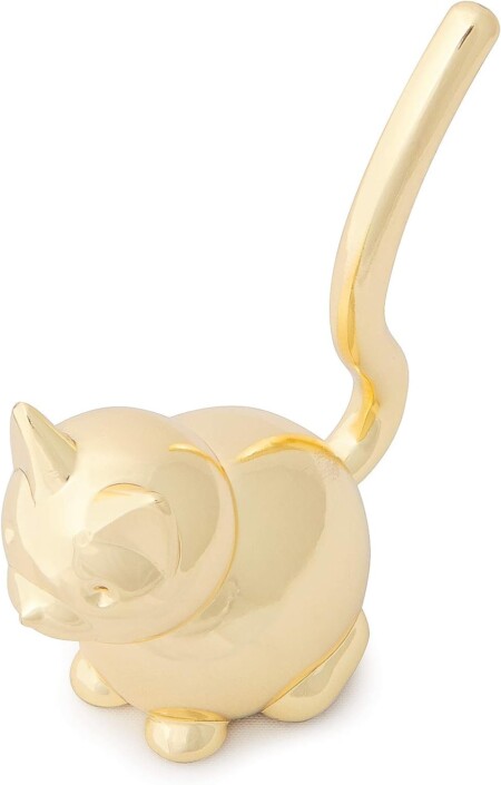 <p><strong>UMBRA Поставка за пръстени “ZOOLA CAT“ - коте - цвят месинг</strong><br /><strong>• Цвят: </strong>Месинг<br /><strong>• Размери: </strong>4,4 х 3,8 х 7,6 см<br /><strong>• Материал: </strong>Метал<br /><strong>Производител: UMBRA / Канада<br /></strong><strong><em>Design: Umbra Studio</em></strong></p><br />Марка: Umbra HK Limited <br />Модел: UMBRA 299212-104<br />Доставка: 2-4 работни дни<br />Гаранция: 2 години