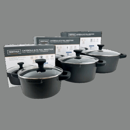 <p><strong>Nerthus Индукционна тенджера със стъклен капак - Ø 20 см.</strong><br /><strong>• Материал:</strong> лят алуминий<br /><strong>• Покритие:</strong> Незалепващо покритие<strong> Quantanium,</strong> подсилено с титаниеви частици<br /><strong>• Диаметър:</strong> Ø 20 см.<br /><strong>• Височина:</strong> 10 см.<br /><strong>• Вместимост:</strong> 2,6 л.<br /><strong>• Тегло:</strong> 1,210 кг.<br /><strong>• Със стъклен капак<br />• Силиконови протектори на дръжките<br /></strong><strong><strong>Производител: Vin Bouquet, Испания<br /></strong></strong><strong>Подходяща за:</strong></p>
<p><strong><img src="https://www.vip-giftshop.com/media/shema/induction.jpg" alt="" width="202" height="61" /></strong></p><br />Марка: Vin Bouquet <br />Модел: VB FIH 1554<br />Доставка: 2-4 работни дни<br />Гаранция: 2 години