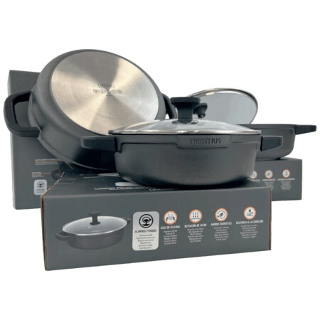 <p><strong>Nerthus Индукционна плитка тенджера със стъклен капак Ø 28 см.</strong><br /><strong>• Материал:</strong> лят алуминий<br /><strong>• Покритие:</strong> Незалепващо покритие<strong> Quantanium,</strong> подсилено с титаниеви частици<br /><strong>• Диаметър:</strong> Ø 28 см.<br /><strong>• Височина:</strong> 8 см.<br /><strong>• Вместимост:</strong> 4,1 л.<br /><strong>• Тегло:</strong> 2,040 кг.<br /><strong>• Със стъклен капак<br /></strong><strong>• Силиконови протектори на дръжките<br /></strong><strong>Производител: Vin Bouquet, Испания<br /></strong><strong>Подходяща за:</strong></p>
<p><strong><img src="https://www.vip-giftshop.com/media/shema/induction.jpg" alt="" width="202" height="61" /></strong></p><br />Марка: Vin Bouquet <br />Модел: VB FIH 1558<br />Доставка: 2-4 работни дни<br />Гаранция: 2 години