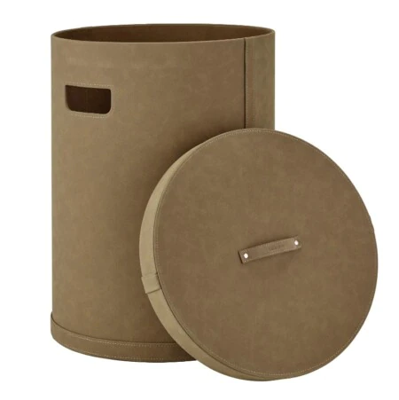 <p><span style="font-size: small;"><strong>BLOMUS Кош за пране “SAHLA“, размер L </strong></span><br />• <strong>Размер:</strong> Ø 40 см<br /> • <strong>Височина: </strong>54 см<br /><strong>• Цвят:</strong> кафяв (Indian Tan) <br /><strong>• Вместимост: </strong>68 литра<br /> •<strong> Материал:</strong> изкуствена кожа<br /><strong>• Производител:</strong> BLOMUS, Германия <br /><em><strong>DESIGN:</strong> <strong>Studio blomus</strong></em></p><br />Марка: BLOMUS <br />Модел: BLOMUS 67230<br />Доставка: 2-4 работни дни<br />Гаранция: 2 години