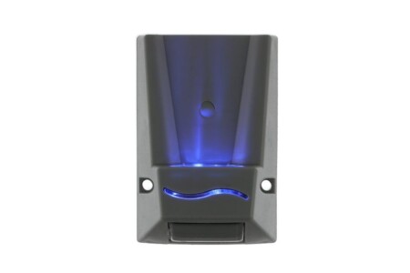 <p><strong>FINNLUMOR Соларен аплик</strong><br /><strong>• Размери:</strong><span> 8,1</span><span> х 12 x 5,5 см.<br /><strong>• Тегло: </strong>0,150 кг.<br /><span><strong>• Соларен панел<br />• Акумулаторна батерия: </strong>1,2V; 600 mAh, NI-MH <br /><strong>• Соларен панел: </strong>2V, 80 mA</span><span><span><strong><br /><strong>• 3 цвята</strong></strong></span></span></span><br /><strong>Производител: Tammer Brands/ Финландия</strong></p><br />Марка: FINNLUMOR <br />Модел: TB Finnlumor 610533<br />Доставка: 2-4 работни дни<br />Гаранция: 2 години