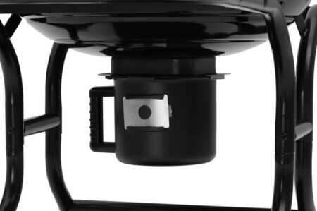 <p><strong>MUSTANG Барбекю на дървени въглища “Mason“</strong><br /><strong>• Материал: </strong><span>стомана</span><strong><br /></strong><strong>• Размер на решетката за готвене:</strong><span> <span>Ø <span>54,5</span></span> см.<br /></span><strong>• Размери:</strong><span> <span>133 </span>х <span>62 </span>х <span>100 </span>см.<br /><strong>• Размери на опаковката:</strong> <span>68 </span>х <span>60 </span>х 21 см.<br /><strong>• Тегло:</strong> <span>17 </span>кг.<br /><strong>• Тегло с опаковката:</strong> <span>18,73 </span>кг.</span><br /><strong>Производител: Tammer Brands/ Финландия</strong></p><br />Марка: MUSTANG <br />Модел: TB MUS 641004<br />Доставка: 2-4 работни дни<br />Гаранция: 2 години