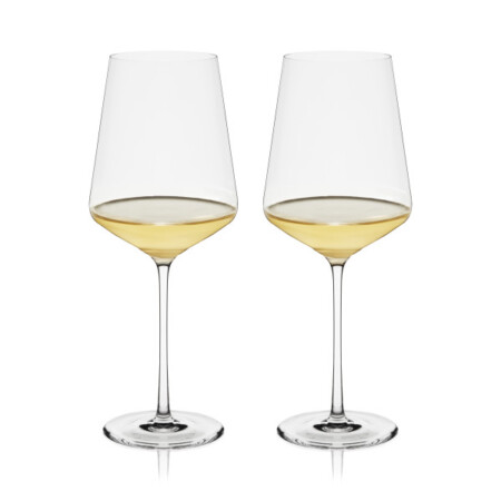 <p><strong>VISKI Кристални чаши за вино &ldquo;LIMINAL&ldquo;2бр.<br />&bull; В комплект 2 бр чаши<br />&bull; Материал: </strong>изключително чист&nbsp;безоловен кристал<br /><strong>&bull; С тесен силует, който удължава ефервесценцията<br />&bull; Ултра тънки и леки</strong><br /><strong>&bull; Размер на 1 бр чаша: </strong>9,8 х 25 см (ШхВ)<br /><strong>&bull; Вместимост на 1 бр чаша:</strong> 680 мл<br /><strong>&bull; Тегло на 1 бр чаша: </strong>0,120 кг<br /><strong>&bull; Размер на опаковката: </strong>25,9 х 12,6 х 29,8 см<br /><strong>&bull; Тегло с опаковката: </strong>0,320 кг<br /><strong>&bull; Подходящи за съдомиялна машина (в горна кошница)</strong><br /><strong>Производител:</strong> Viski&reg; / САЩ</p><br />Марка: TRUEBRANDS <br />Модел: VISKI 11417<br />Доставка: 2-4 работни дни<br />Гаранция: 2 години