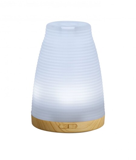 <p><span style="font-size: small;"><strong>INNOLIVING Ултразвуков арома дифузер</strong></span> <br />&bull; Капацитет: 100 мл <br />&bull; Обхват на действие: 27 м&sup2; <br />&bull; Дебит на потока: 20 - 30 ml / h <br />&bull; Многоцветен режим от 7 цвята (Бял, Син, Лилав, Зелен, Жълт, Червен, Розов)<br />&bull;&nbsp;Автоматично изключване <br />&bull; Размери: 98 x 98 x 135 mm <br />&bull; Мощност: 12 W <br />&bull; Захранване: 24V 500 mA&nbsp;<br /><em><strong>Производител: INNOLIVING / Италия</strong></em></p><br />Марка: INNOLIVING S.P.A <br />Модел: INN - 762<br />Доставка: 2-4 работни дни<br />Гаранция: 2 години