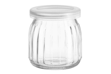 <p><strong>MAKU Сет от 6 бр. стъклени бурканчета за съхранение &ldquo;Ripple&ldquo; - 180 мл.</strong><br /><strong>&bull;&nbsp;Материал:</strong><span>&nbsp;стъкло с пластмасов капак<br /></span><strong>&bull; Размери на 1 бр. бърканче:</strong><span>&nbsp;<span>&Oslash; 7 х 7,5</span>&nbsp;см.<br /></span><strong>&bull; Размер на опаковката:&nbsp;</strong><span>23,5 х 16 х 7,8 см.<br /><strong>&bull; Вместимост на 1 бр. бурканче:</strong> 0,180 л.</span><br /><strong>&bull;&nbsp;Тегло на опаковката:&nbsp;</strong><span>0,890кг.<br /><strong>&bull; Подходящи за съдомиялна машина<br /></strong></span><strong>Производител: Tammer Brands/ Финландия</strong></p><br />Марка: MAKU <br />Модел: TB MAKU 647117<br />Доставка: 2-4 работни дни<br />Гаранция: 2 години