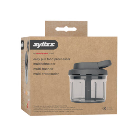 <p><strong>ZYLISS Резачка за зеленчуци и плодове &ldquo;Easy Pull&ldquo;</strong><br /><strong>&bull; Размери:&nbsp;</strong><span><span>&Oslash; 14</span>,7 &times; 14,1</span><span>&nbsp;см.</span><br /><strong>&bull; Тегло:&nbsp;</strong><span>0,500 кг.&nbsp;<br /><strong>&bull; Вместимост</strong>: около 800 мл.</span><br /><strong>&bull;&nbsp;Материал:&nbsp;</strong><span>неръждаема стомана, пластмаса<br />&bull; BPA FREE<br /><strong>&bull;&nbsp;Въртящо се острие<br />&bull; Неплъзгаща се основа</strong><br /><strong>&bull; Равномерно нарязване на зеленчуци, ядки, билки, шоколад и др.</strong></span><br /><strong>&bull; Купата и острието са подходящи за съдомиялна машина&nbsp;</strong><br /><strong>Производител: Zyliss / Швейцария</strong></p><br />Марка: ZYLISS <br />Модел: ZYLISS 910074<br />Доставка: 2-4 работни дни<br />Гаранция: 2 години