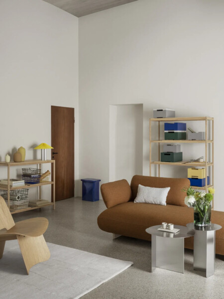 <p><span style="font-size: small;"><strong>BLOMUS Стъклена ваза DUASIS, размер S</strong></span><br />&bull; <strong>Размери: </strong>10 х 18 х 21 см<br /><strong>&bull; Тегло: </strong>2 кг<strong><br />&bull; Цвят:</strong>&nbsp;зелен (Agave Green)&nbsp;<br />&bull;<strong> Материал:</strong>&nbsp;цветно стъкло<br /><strong>&bull; Ръчно измиване</strong><br /><strong>&bull; Производител:</strong> BLOMUS, Германия <br /><em><strong>DESIGN:</strong>&nbsp;<strong>Ilja Huber</strong></em></p><br />Марка: BLOMUS <br />Модел: BLOMUS 64886<br />Доставка: 2-4 работни дни<br />Гаранция: 2 години