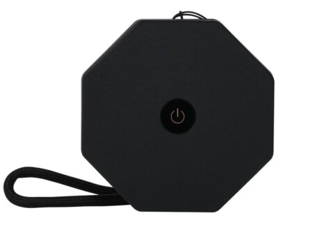 <p><strong>GINGKO Сгъваема смарт лампа &ldquo;Mini Twist Hexagon&ldquo; - цвят черен</strong><br /><strong>&bull; Захранване:&nbsp;</strong><span>литиево-йонна батерия - 3,7 V; 300 mAh</span><br /><span><strong>&bull; Живот на батерията:&nbsp;</strong>6-8 часа<br /></span><strong>&bull; Време за зареждане:</strong><span>&nbsp;1-2 часа</span><br /><strong>&bull; Размери сгъната:&nbsp;</strong><span>8,2 х 8,2 х 1,5 см.<br /><strong>&bull; Височина разгъната:</strong>&nbsp;до 14 см.</span><br /><strong>&bull; Материал:</strong><span>&nbsp;ABS пластмаса, хартия&nbsp;Tyvek (водоустойчива и здрава)</span><br /><strong>&bull; Напълно преносима</strong><br /><strong>&bull; Цветна температура:&nbsp;</strong><span>2300К</span><span><br /><strong>&bull; Светлинен поток:</strong>&nbsp;60 lm<br /><strong>&bull; Цвят:</strong>&nbsp;черен<br /><strong>Производител: GINGKO DESIGN/ Англия</strong></span></p><br />Марка: Gingko Design <br />Модел: Gingko G036M-BK<br />Доставка: 2-4 работни дни<br />Гаранция: 2 години