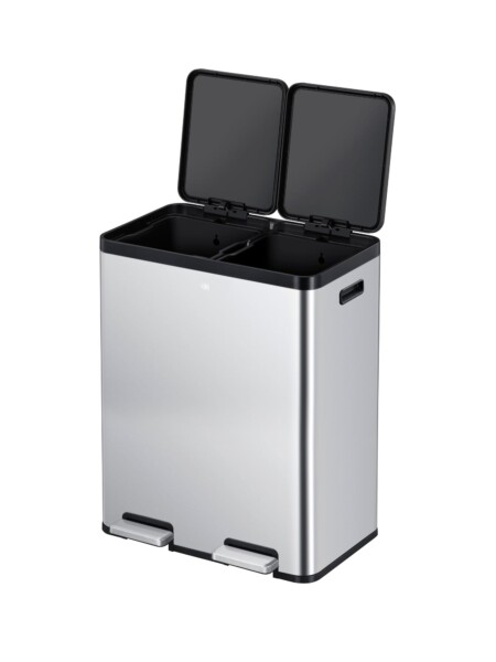 <p><strong><strong>EKO EUROPE&nbsp;</strong>Кош за разделно събиране на отпадъци с 2 педала &ldquo;ESSENTIAL&ldquo; - матиран - 2 х 30 л.</strong><br /><span><strong>&bull; Материал:</strong> матирана неръждаема стомана, пластмаса</span><br /><span><strong>&bull; Цвят:</strong> хром / черен</span><br /><span><strong>&bull; Вместимост:</strong> 2 x 30 литра</span><br /><span><strong>&bull; Размери:</strong> 53<span>&nbsp;х 37,2 х 66,4 см.</span></span><br /><strong>&bull; 2 бр. вътрешни пластмасови кофи</strong><br /><strong>&bull; Покритие срещу пръстови отпечатъци</strong><br /><strong>&bull; Безшумно отваряне и затваряне на капака</strong><br /><strong>&bull; 2 бр. педали</strong><br /><strong>&bull; Фиксатор за найлонов чувал / торба</strong><br /><strong>Производител: EKO EUROPE / Холандия</strong></p><br />Марка: EKO-EUROPE <br />Модел: EKO 912560 - Matt s/s<br />Доставка: 2-4 работни дни<br />Гаранция: 2 години