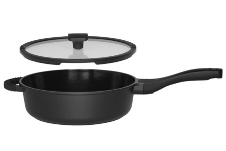 <p><strong>MAKU Индукционен тиган със стъклен капак и керамично покритие &ldquo;Foodie&ldquo; - &Oslash; 28 см.</strong><br /><strong>&bull;&nbsp;Материал:</strong><span>&nbsp;лят алуминий, бакелит, стъкло<br /><strong>&bull; Керамично незалепващо покритие:</strong>&nbsp;<span>&nbsp;Ilag Xeradur 3</span><br /><strong>&bull; Цвят:</strong>&nbsp;черен</span><br /><strong>&bull; Диаметър:</strong><span>&nbsp;&Oslash; 28 см.</span><br /><strong>&bull; Вместимост:</strong><span>&nbsp;4,6 литра</span><br /><strong>&bull; Стъклен капак със силиконов кант и отвор за пара&nbsp;<br />&bull; Силиконово покритие на дръжките<br /></strong><strong>&bull;&nbsp;Височина:</strong><span>&nbsp;13 см.<br /></span><strong>&bull;&nbsp;Тегло:&nbsp;</strong><span>2,03 кг.<br /><strong>&bull; Подходящ за:</strong>&nbsp;всички видове котлони<br /><strong>&bull; Подходящ за съдомиялна<br /></strong></span><strong>Производител: Tammer Brands/ Финландия</strong></p><br />Марка: MAKU <br />Модел: TB MAKU 647847<br />Доставка: 2-4 работни дни<br />Гаранция: 2 години