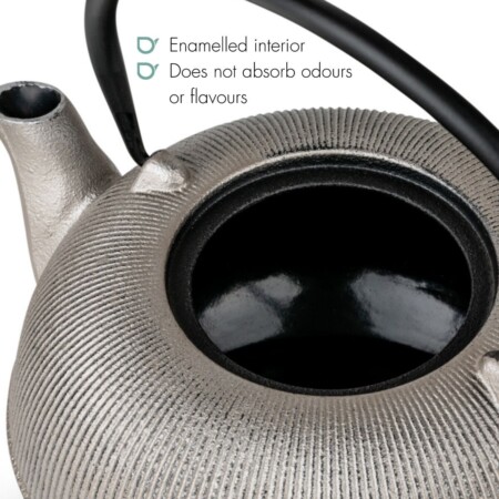 <p><strong>BREDEMEIJERЧугунен чайник &ldquo;Sichuan&ldquo; </strong><br /><strong>&bull; Размери:</strong><span>&nbsp;25 х 25 x 8,8 см.&nbsp;</span><br /><strong>&bull; Цвят:&nbsp;</strong><span>сребрист</span><br /><strong>&bull; Материал:&nbsp;</strong><span>висококачествен чугун,&nbsp;неръждаема стомана</span><br /><strong>&bull; Вместимост:</strong><span>&nbsp;1000 мл.</span><br /><span>&bull;&nbsp;</span><strong>Тегло:&nbsp;</strong><span>2,000 кг.</span><br /><span>&bull;</span><strong>&nbsp;С филтър за чай от неръждаема стомана</strong><br /><span>&bull;</span><strong>&nbsp;Бранд: BREDEMEIJER</strong><br /><strong>Производител: Bredemeijer Group / Нидерландия&nbsp;</strong></p><br />Марка: Bredemaijer Group <br />Модел: BR 153082<br />Доставка: 2-4 работни дни<br />Гаранция: 2 години