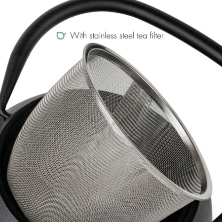 <p><strong>BREDEMEIJER Чугунен чайник &ldquo;Guizhou&ldquo;</strong><br /><strong>&bull; Размери:&nbsp;</strong><span>14</span><span>&nbsp;х 17,5 х 19 см&nbsp;</span><br /><strong>&bull; Цвят:&nbsp;</strong><span>черен</span><br /><strong>&bull; Материал:&nbsp;</strong><span>висококачествен чугун,&nbsp;неръждаема стомана</span><br /><strong>&bull; Вместимост:</strong><span>&nbsp;0,750 л.<br /><strong>&bull; Тегло:</strong> 1,550 кг.</span><br /><strong>&bull;&nbsp;С филтър за чай от неръждаема стомана<br />&bull; Подходящ за всички видове котлони</strong><br /><strong>&bull;&nbsp;Бранд: BREDEMEIJER</strong><br /><strong>Производител: Bredemeijer Group / Нидерландия&nbsp;</strong></p><br />Марка: Bredemaijer Group <br />Модел: BR 153206<br />Доставка: 2-4 работни дни<br />Гаранция: 2 години