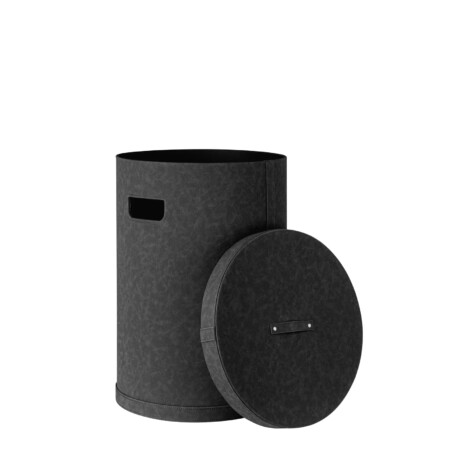 <p><span style="font-size: small;"><strong>BLOMUS Кош за пране &ldquo;SAHLA&ldquo;, размер М </strong></span><br />&bull; <strong>Размер:</strong>&nbsp;&Oslash; 35 см<br /> &bull; <strong>Височина: </strong>51 см<br /><strong>&bull; Цвят:</strong>&nbsp;черен<br /><strong>&bull; Вместимост: </strong>50 литра<br /> &bull;<strong> Материал:</strong>&nbsp;изкуствена кожа<br /><strong>&bull; Производител:</strong> BLOMUS, Германия <br /><em><strong>DESIGN:</strong>&nbsp;<strong>Studio blomus</strong></em></p><br />Марка: BLOMUS <br />Модел: BLOMUS 68360<br />Доставка: 2-4 работни дни<br />Гаранция: 2 години