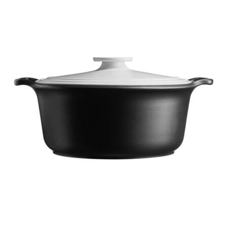 <p><strong>EMILE HENRY Керамична тенджера с капак &ldquo;Sublime+&ldquo;&nbsp;</strong><br /><span>&bull;&nbsp;</span><strong>Ръчно изработена от 100% естествени материали<br />&bull; Устойчива на температури:&nbsp;</strong><span>- 20&ordm; С до + 290&ordm; С</span><strong><br />&bull; Равномерно разпределение на топлината<br />&bull; Задържа топлината на ястието по-дълго от обикновените съдове<br />&bull; Висока устойчивост на надраскване&nbsp;<br /></strong><span>&bull;&nbsp;</span><strong>Материал:&nbsp;<span style="color: #ff0000;">Flame&reg; ceramic</span></strong><span>&nbsp;/керамика/</span><br /><span>&bull;&nbsp;</span><strong>Без съдържание на олово, кадмий и никел</strong><br /><span>&bull;&nbsp;</span><strong>Външен размер вкл. дръжките:</strong><span>&nbsp;38,5 х 33 х 14 см (ДхШхВ)</span><br /><span>&bull;&nbsp;</span><strong>Вместимост:</strong><span>&nbsp;6,5 л</span><br /><span>&bull;&nbsp;</span><strong>Тегло:</strong><span>&nbsp;3,870 кг</span><br /><span>&bull;&nbsp;</span><strong>Размери на опаковката:</strong><span>&nbsp;45 х 37,5 х 19 см (ДхШхВ)</span><br /><span>&bull;&nbsp;</span><strong>Тегло с опаковката:</strong><span>&nbsp;5,5 кг</span><br /><span>&bull;&nbsp;</span><strong>Цвят:</strong><span>&nbsp;черна основа, бял капак</span><br /><strong>&bull; Подходяща за:&nbsp;</strong><span>газови, електрически, керамични и халогенни котлони&nbsp;</span><br /><strong>&bull; Подходяща за:&nbsp;</strong><span>фурна / микровълнова фурна / фризер / съдомиялна машина</span><br /><strong>Производител: EMILE HENRY / Франция</strong></p><br />Марка: Emile Henry <br />Модел: EH 4770P-77<br />Доставка: 2-4 работни дни<br />Гаранция: 2 години