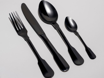 HERDMAR Прибори за хранене “MONO“- 24 части – черни (гланц + мат)
