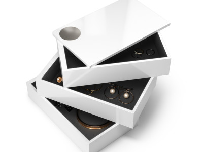 UMBRA Кутия за бижута и аксесоари “SPINDLE“ - цвят бял