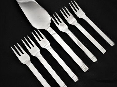 HERDMAR Комплект прибори за торта “DOMINO“- 7 части