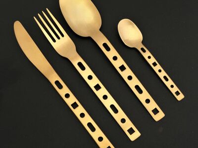 HERDMAR Комплект прибори за хранене “MOE“- 24 части  – старо злато