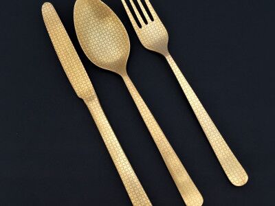 HERDMAR Комплект прибори за хранене “OSLO № 12″ – 36 части – позлатени, гравирани